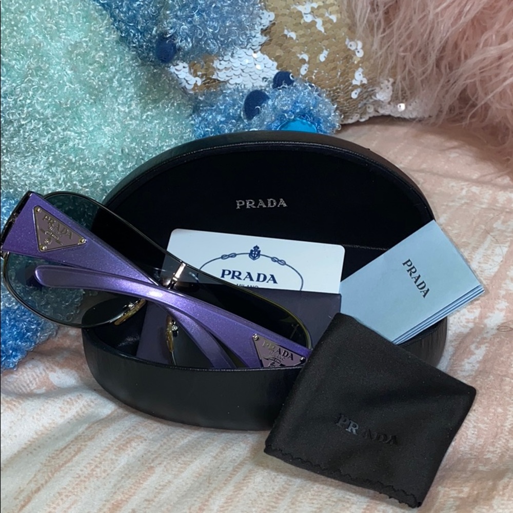PRADA Sunglasses SPR 57L in Purple. Brand New.